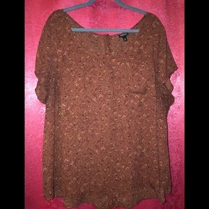 Torrid top size 3